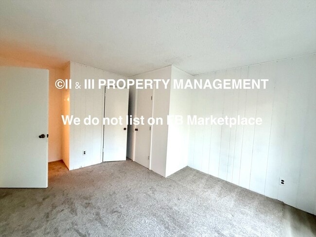Building Photo - 8440 Lane Dr