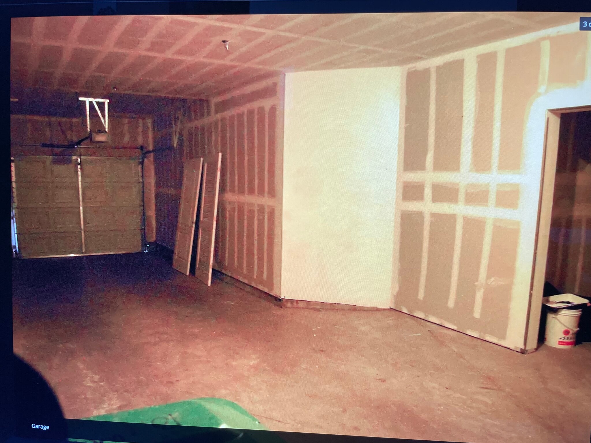 garage and storage room - 17000 Wedge Pky