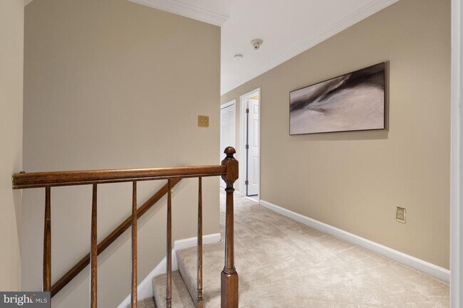 Building Photo - 8815 Surrey Ct