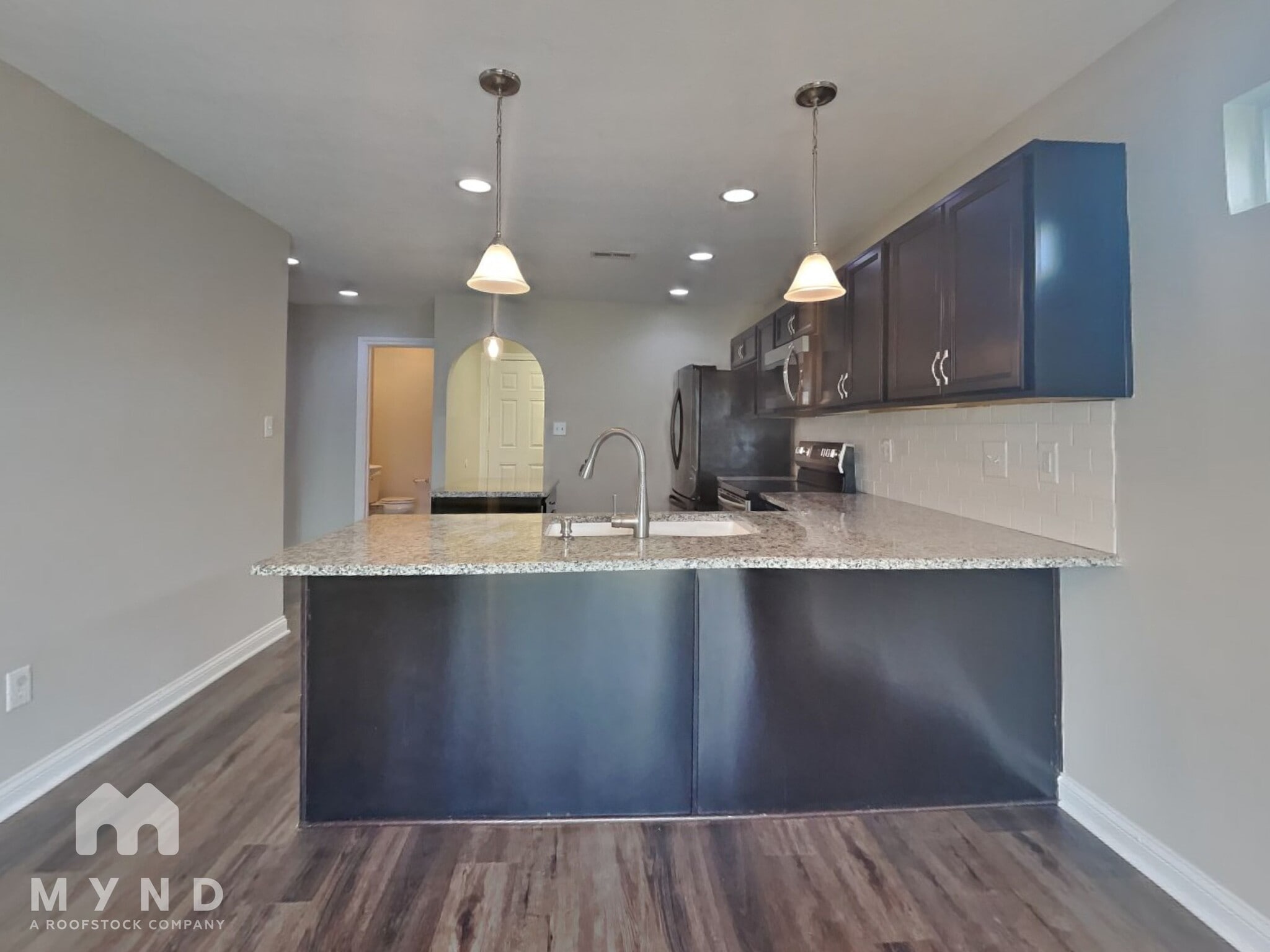 Building Photo - 618 Albermarle Dr