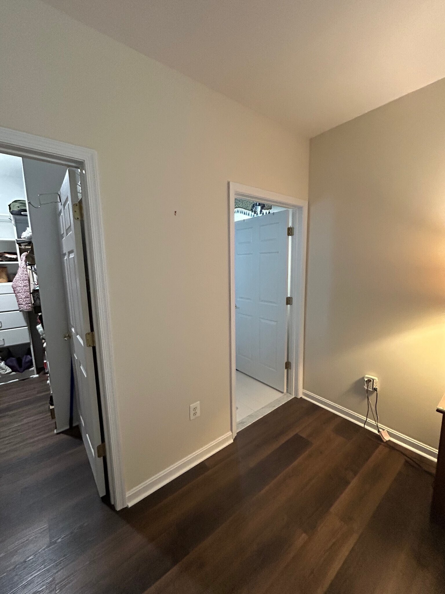 Building Photo - 1595 Homeland Dr