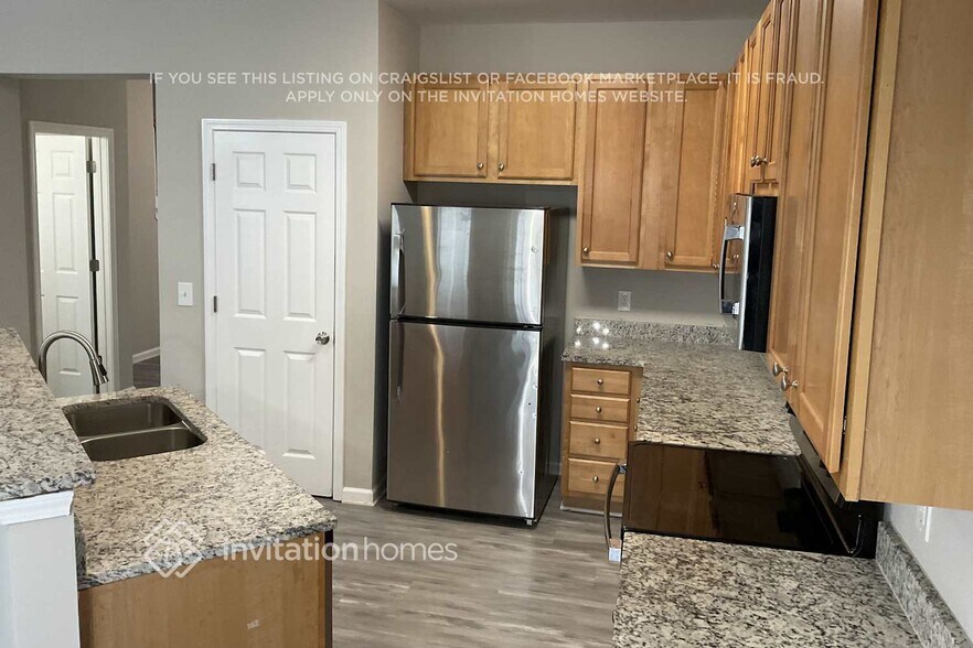 Building Photo - 1816 Willow Branch Ln