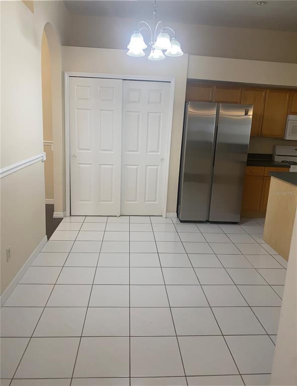 Building Photo - 1351 Distant Oaks Dr