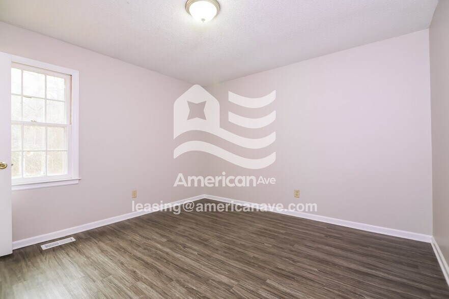 Building Photo - 317 Cartwright Cir