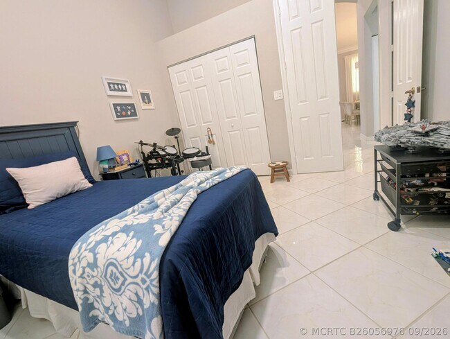 Building Photo - 7628 Eagle Point Dr