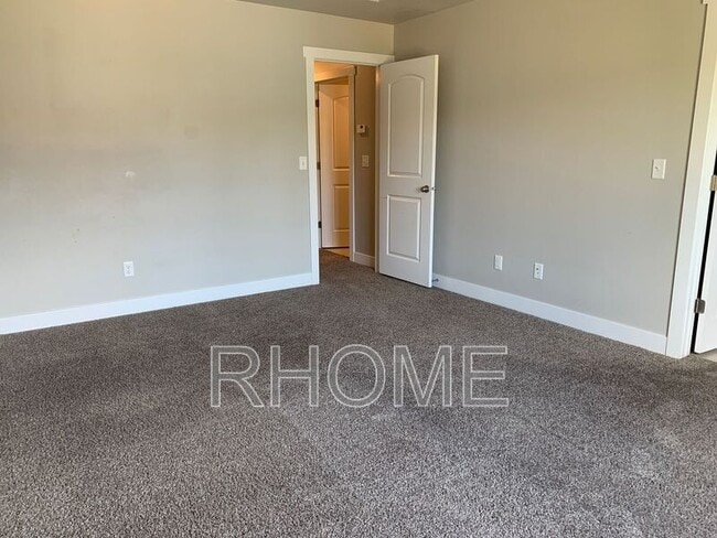 Building Photo - 981 N Apple Seed Ln