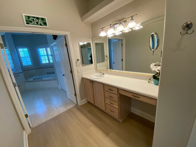 Building Photo - Spectacular and Luxurious Turnkey ANNUAL Lease in The Village of Bridgeport