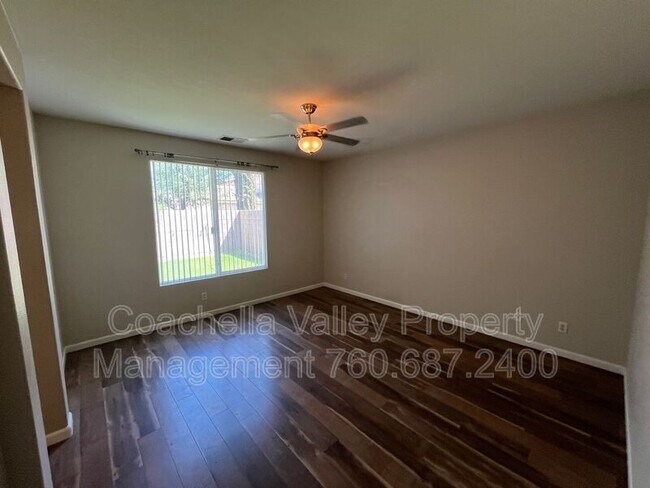 Building Photo - 49126 Pluma Roja Pl