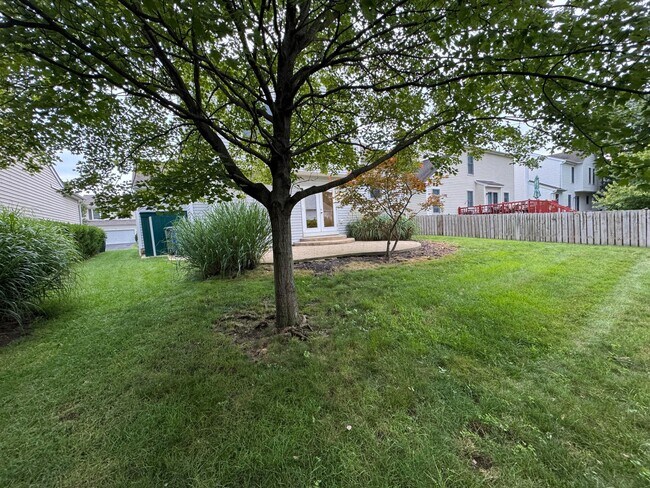 Building Photo - 8577 Clover Glade Dr