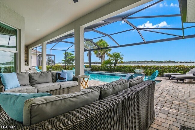 Building Photo - 14870 Blue Bay Cir