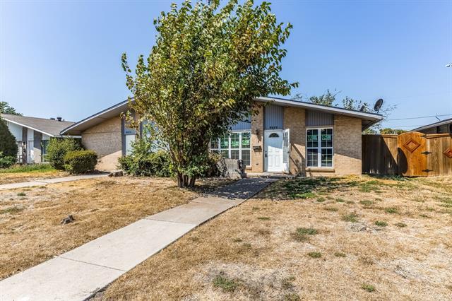 Building Photo - 1733 R Avenue