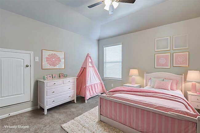 Building Photo - 5311 Sunway Dr