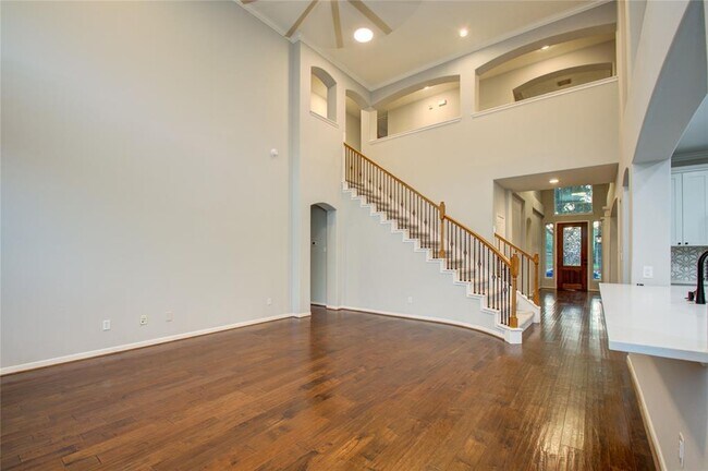 Building Photo - 6411 Hope Wood Mills Dr