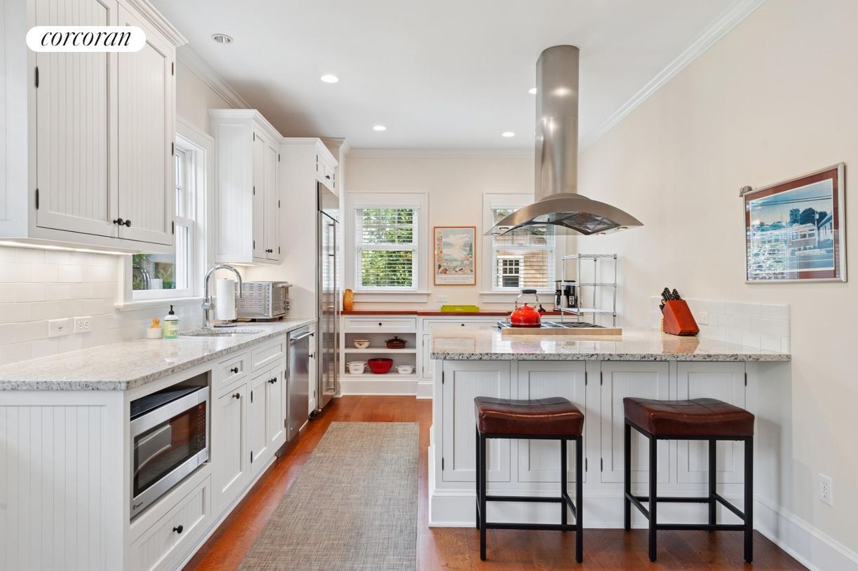 Building Photo - 29 McGuirk St