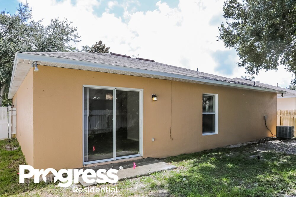 Building Photo - 472 Dominish Estates Dr