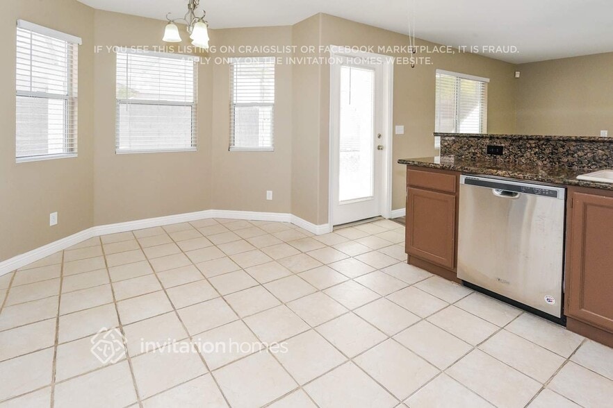 Building Photo - 2055 Pescara Ct