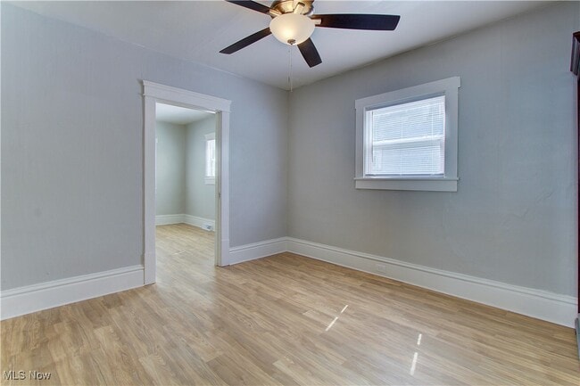 Building Photo - 1213 McKinley Ave