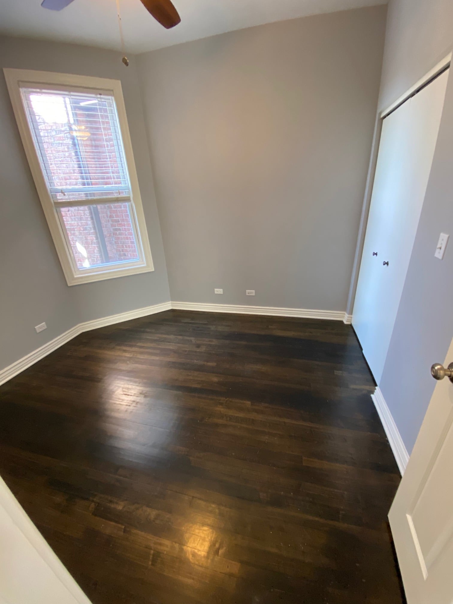 Building Photo - 1646 W Olive Ave