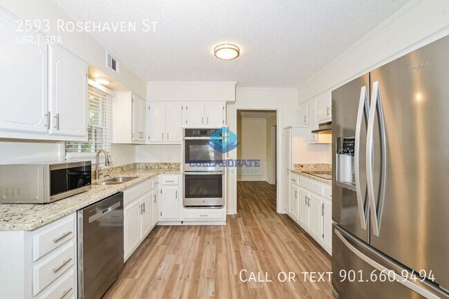 Building Photo - 2593 Rosehaven Dr