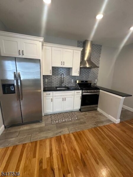 Building Photo - 474 10th Ave