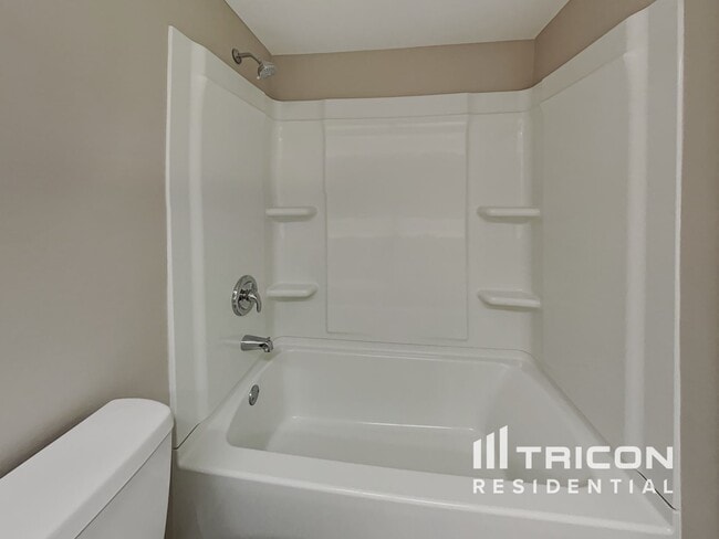 Building Photo - 2258 Felucca Dr