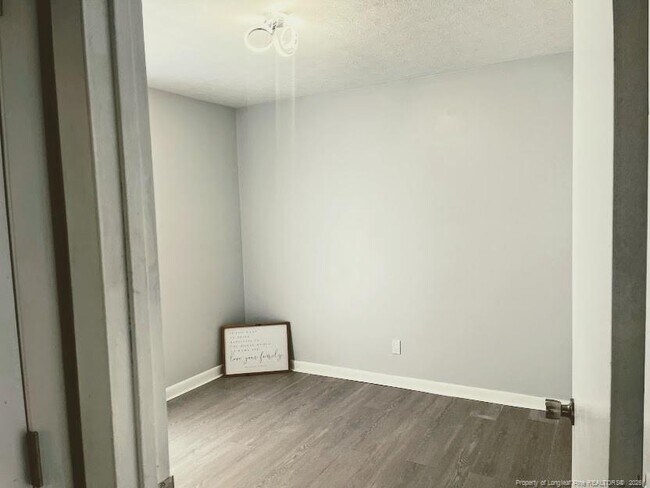 Building Photo - 1366 Worstead Dr