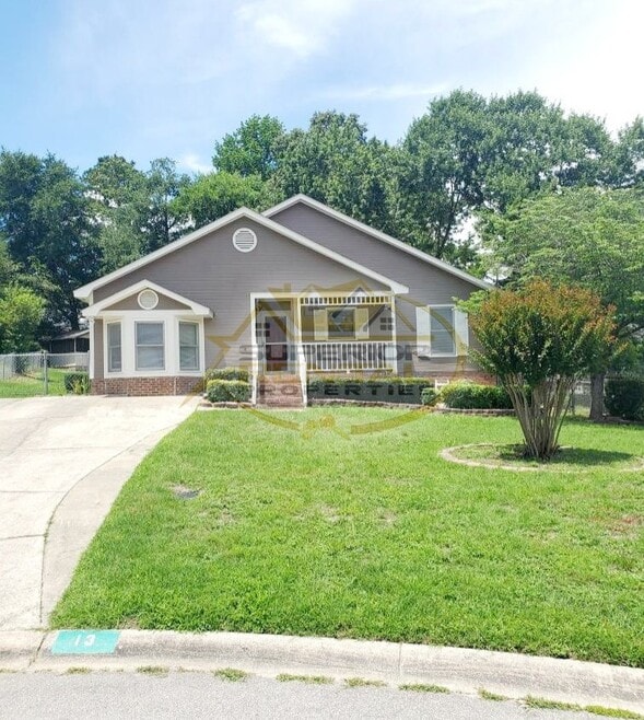 Building Photo - 13 Tomafield Ct