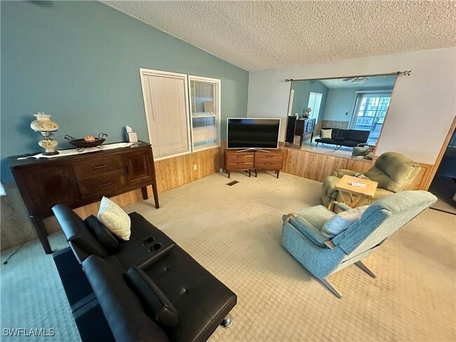 Building Photo - 3165 Bunny Run Dr