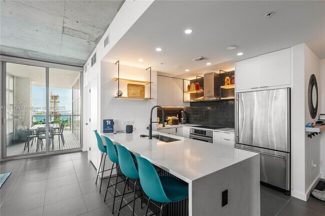 Building Photo - 3301 NE 1st Ave