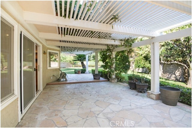 Building Photo - 22436 Atomo