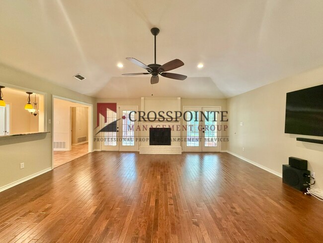 Building Photo - 3308 Moss Glen