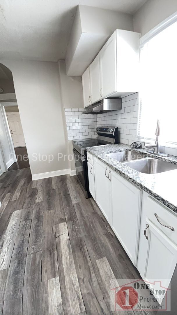 Building Photo - Beautiful 3 Bedroom 1.5 Bathroom Home in K...