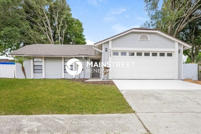 Building Photo - 3 Bedroom Pet-Friendly Home in Orlando, FL with Main Street Renewal