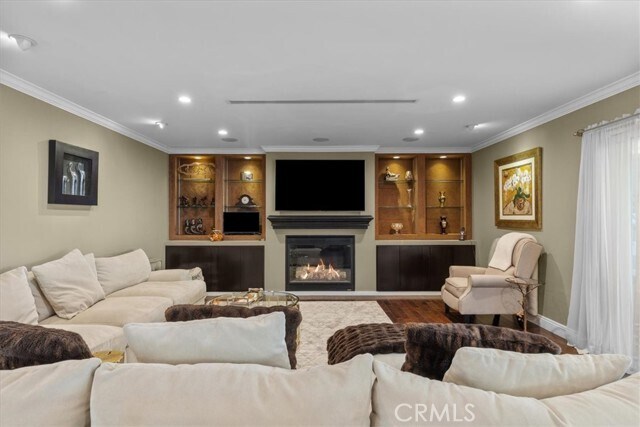 Building Photo - 3435 Oakmont View Dr