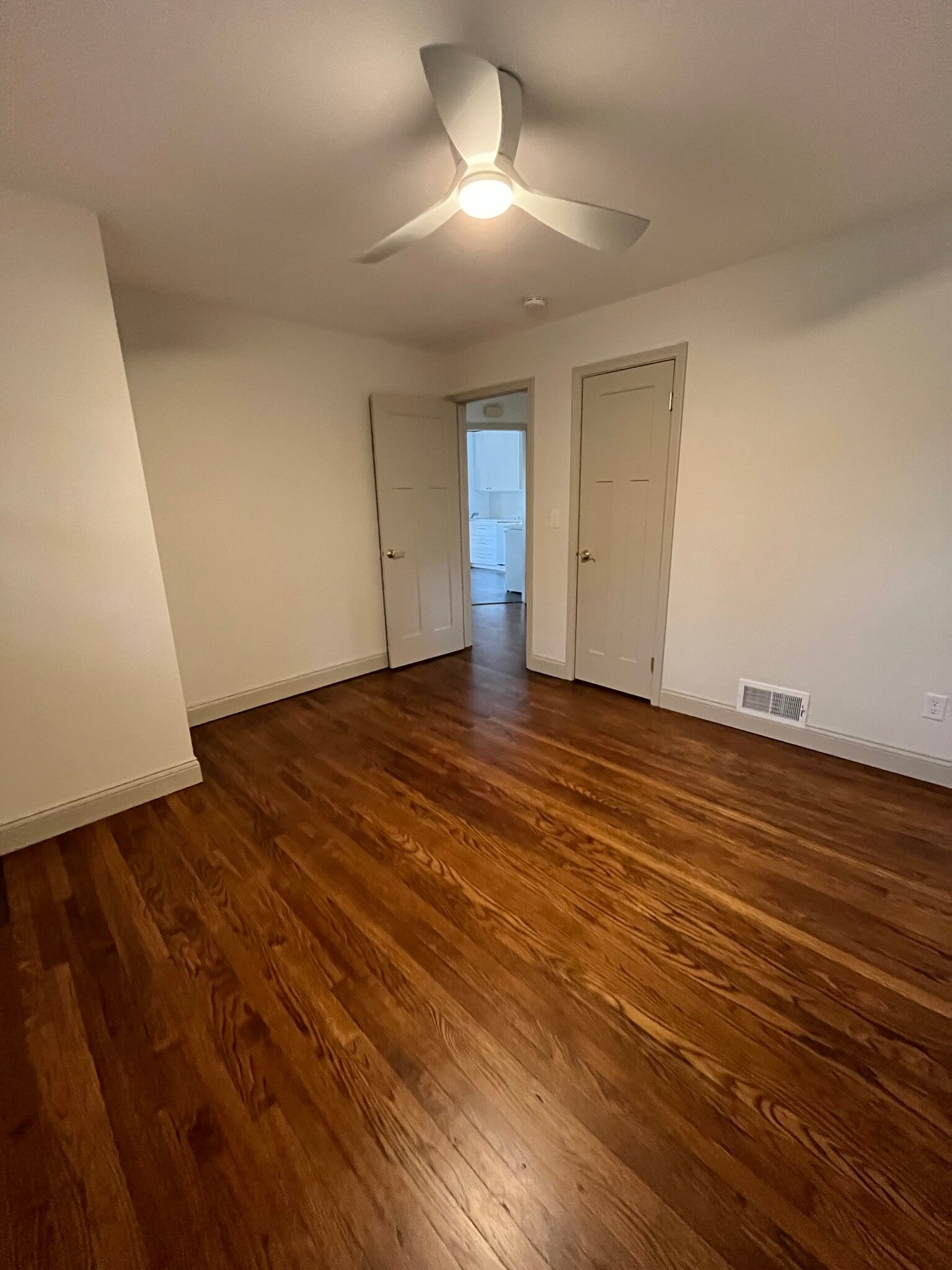 Building Photo - 9928 Shadyside St