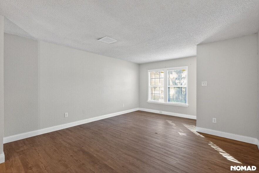 Building Photo - 7203 Timbercreek Dr