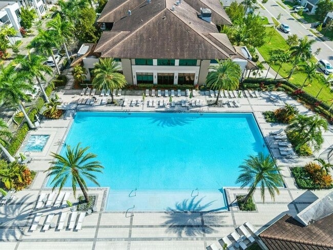 Building Photo - 8173 NW 42nd St