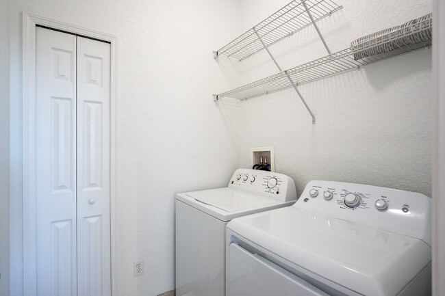 Building Photo - 1425 Portofino Meadows Blvd