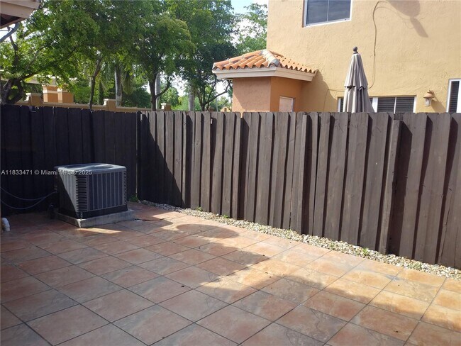 Building Photo - 8425 NW 141st Terrace