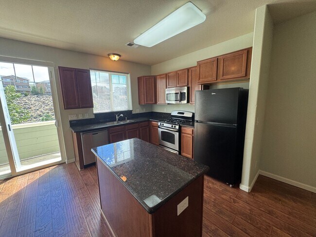 Building Photo - 4710 Ciarra Kennedy Lane
