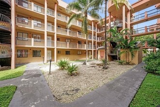 Building Photo - 5490 W 21st Ct