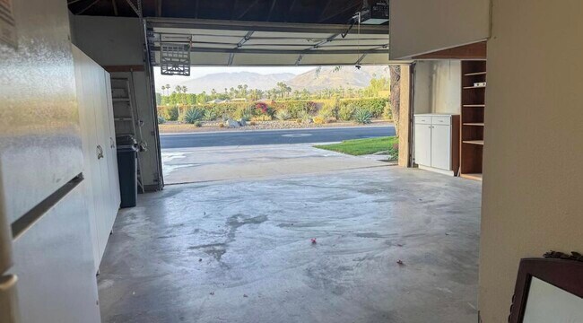 Building Photo - 142 La Cerra Dr