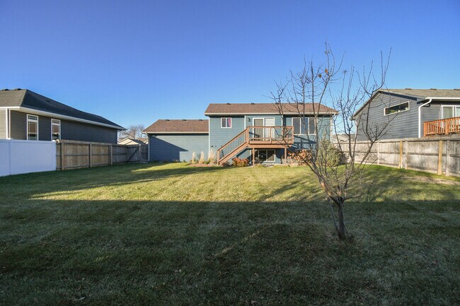 Building Photo - 5512 South Culbert Avenue