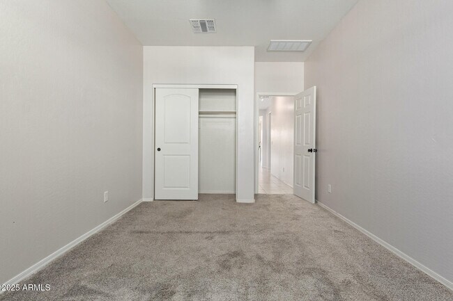 Building Photo - 9551 Silo Cir