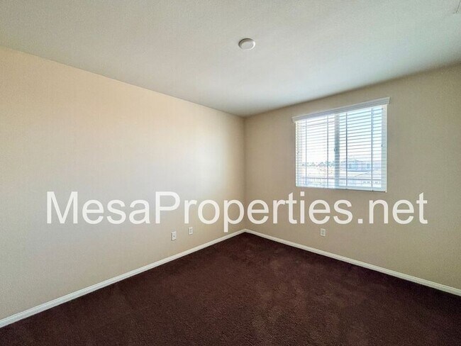 Building Photo - 16677 Desert Lily St