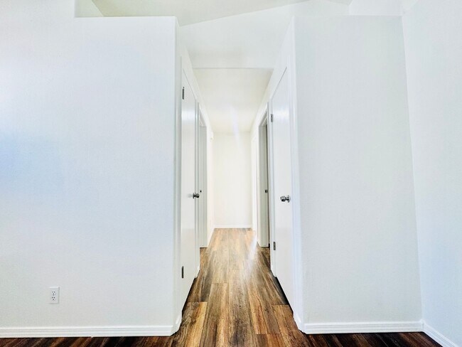 Building Photo - Desirable South East Boise Home for Rent -...