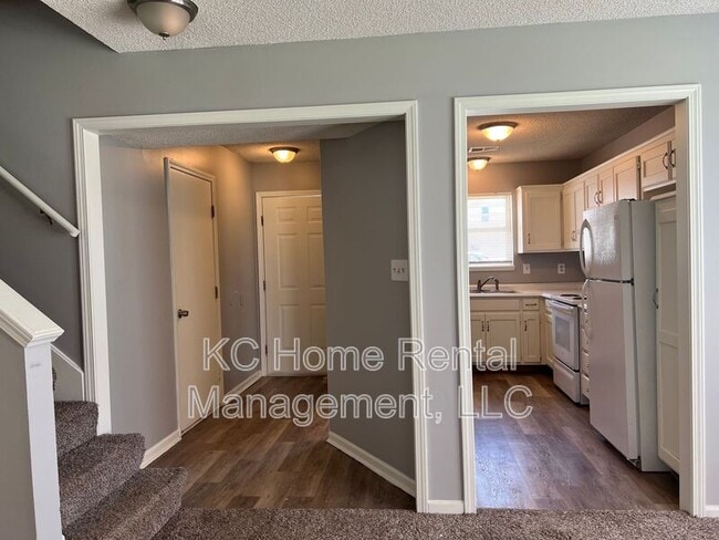 Building Photo - 610 Susanne Ct