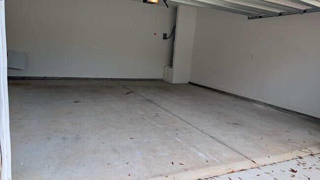 Building Photo - 316 Kennesaw Ave
