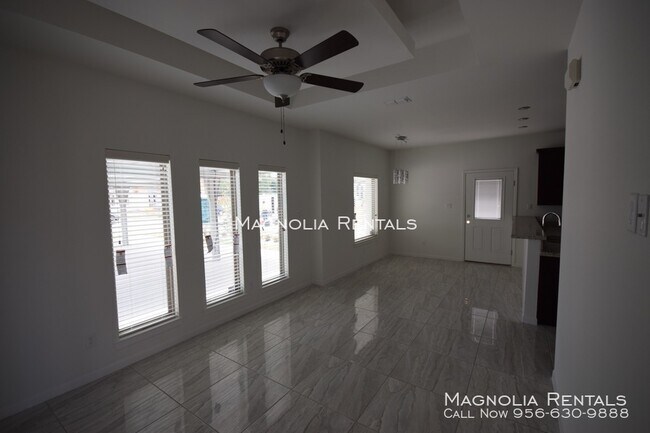 Building Photo - Medical Ridge Apartments