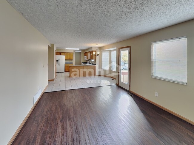 Building Photo - 7908 Windrift Pl